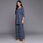 Women Navy Blue & White Printed Night suit